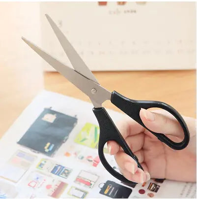 ✂️ Tijeras de Oficina Deli 0603