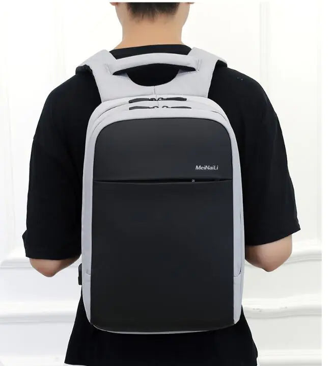 Mochila Multifuncional para Laptop con Función de Carga